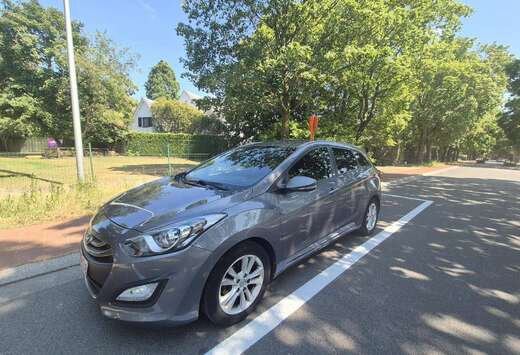 Hyundai i30 SW 1.4i Go!