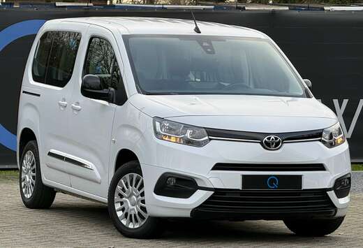 Toyota VERSO SHUTTLE 5P AIRCO CRUISECONTROL VERWARMDE ...