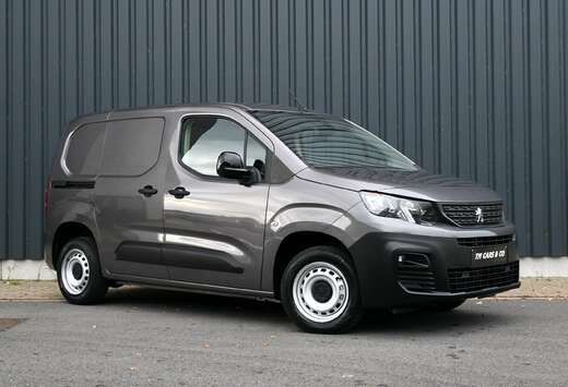 Citroen 1.2i Benzine 110PK / 3 zit, AC, Trekh, Cam, C ...