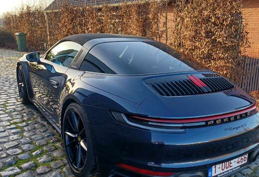 Porsche 911 targa 4s 992