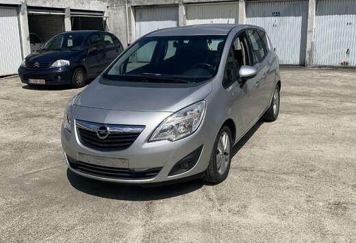 Opel Opel Meriva 2011  135.000 km  Gekeurd voor verko