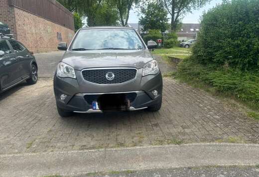 SsangYong Korando 2.0 e-XDi DPF 4WD Automatik Sapphir ...