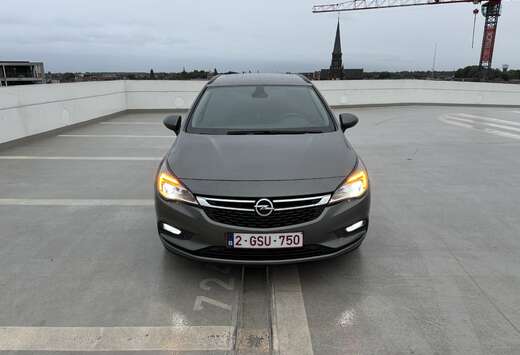 Opel 1.6 D (CDTI) Sports Tourer Innovation