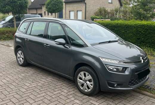 Citroen 1.2 benzine (7places)