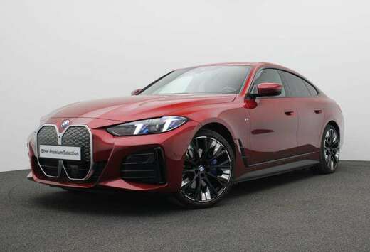 BMW FACELIFT 2 - M SPORT - HIFI - LEDER