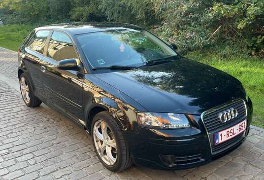 Audi 1.6i Ambiente