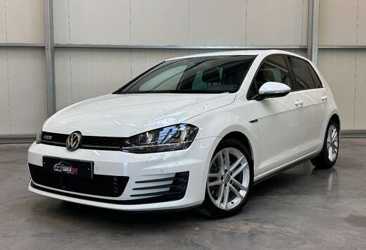 Volkswagen *GARANTIE 12 MOIS* Golf 2.0 CR TDi DSG