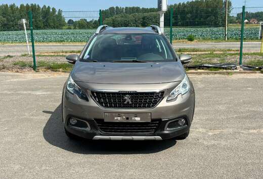 Peugeot 2008 1.2 essence Airco GPS