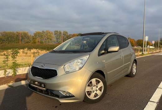 Kia Venga 1.4i 89.000KM/CAMERA/PANO/NAVI/GARANTIE
