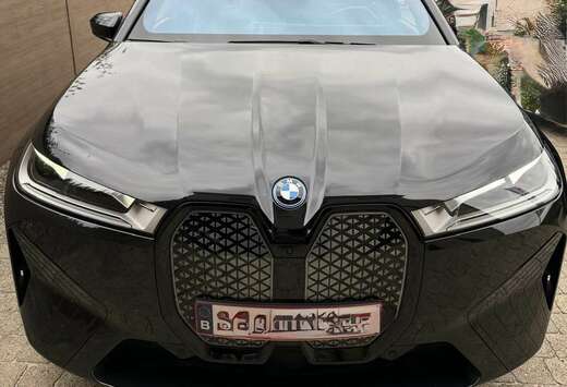 BMW xDrive40 full option