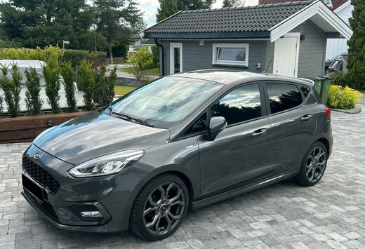 Ford Fiesta Black Edition