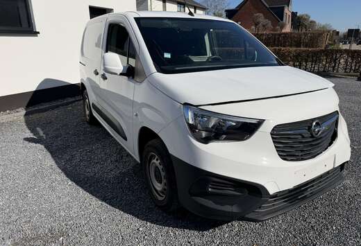 Opel Schadewagen 1.5D