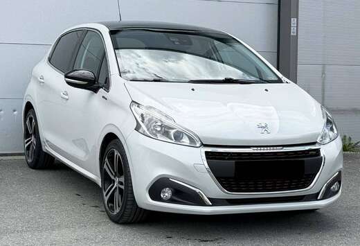 Peugeot 208 1.4i Allure
