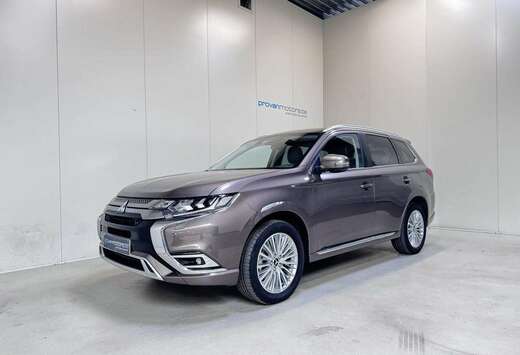 Mitsubishi 2.4 PHEV AWD Hybrid - Apple CarPlay - Tops ...