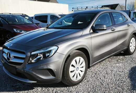 Mercedes-Benz _1.6 i(122CH)_2016EUR.6B_AUTOM_44.000KM