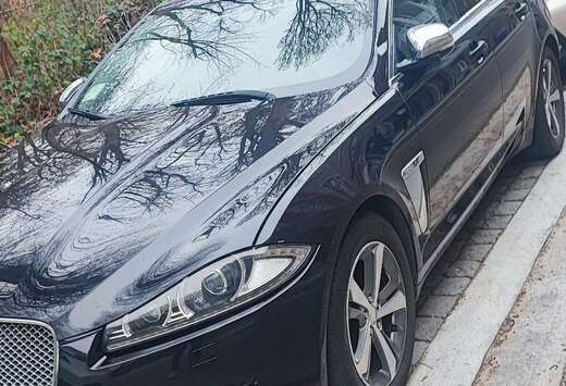 Jaguar 2.2 D - 190 Luxe Série Limitée A