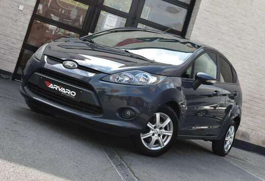 Ford 1.25i Titanium / Airco / PDC / Verw Zetels / Top ...