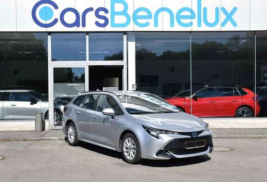 Toyota Touring Sports 1.8 Hybrid Dynamic e-CVT ACC LA ...