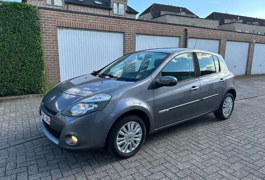 Renault 1.2i Authentique