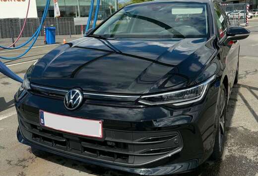 Volkswagen Golf 1.0 TSI Life Business OPF