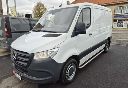 Mercedes-Benz 311 CDI