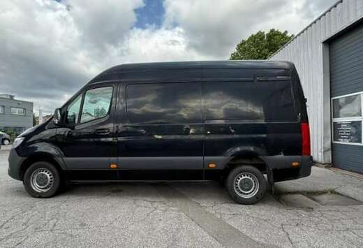 Mercedes-Benz 2.1CD1 120kw L2 RWD FUNCTIONAL