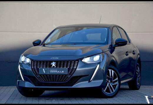 Peugeot CARPLAY  KEYLESS  CAMERA