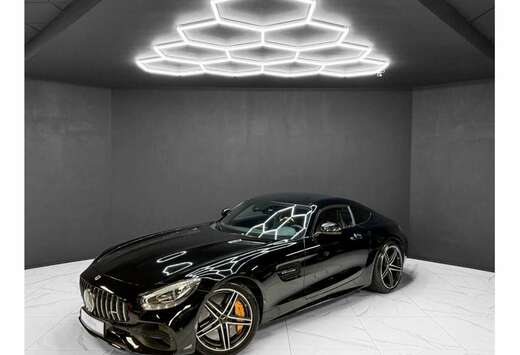 Mercedes-Benz C Perf. / Burm.High / Pano. / Rear-axle