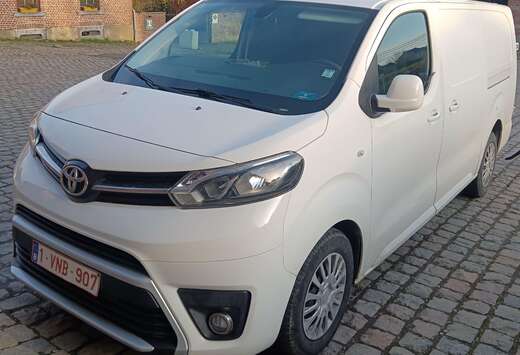 Toyota 2.0 D-4D Medium Active S