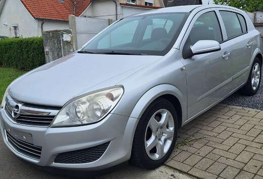 Opel Astra 1.9 CDTi Sport