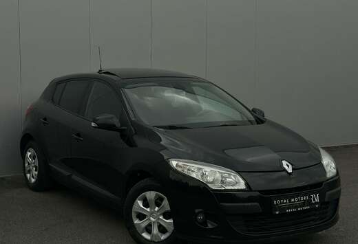 Renault Megane 1.5 dCi TomTom Edition FAP EDC