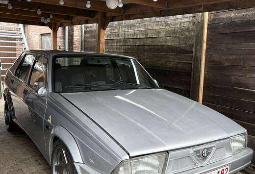 Alfa Romeo 2.0 Twin Spark
