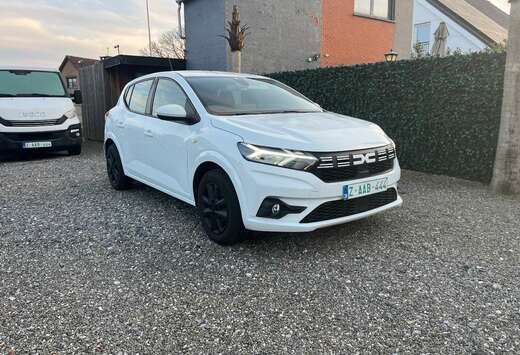 Dacia Sandero TCe 100 ECO-G Essential