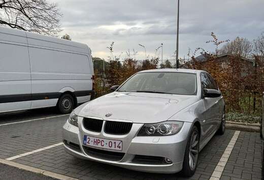 BMW 318i Pack