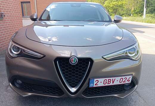 Alfa Romeo Stelvio 2.2 JTD Super