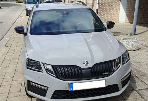 Skoda SW RS 2.0 TSI DSG