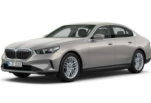 BMW 530e Comfortzetels HarmanKardon AdaptiveLED HUD