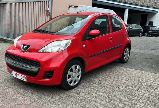 Peugeot 107 1.0i Active 12 mois de garantie