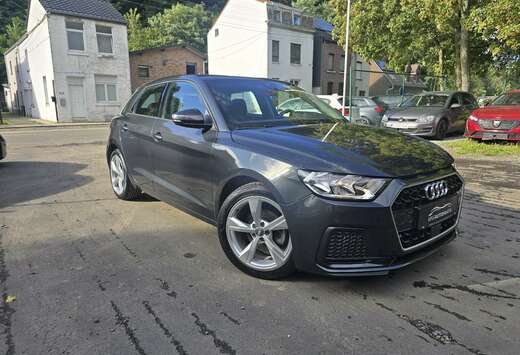 Audi Sportback 30 TFSI  Élégance et Dynamisme