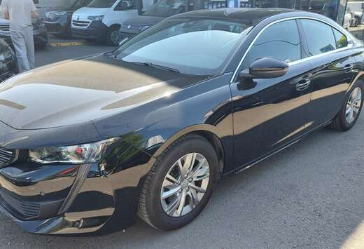 Peugeot 1.5 BlueHDi Allure S&S