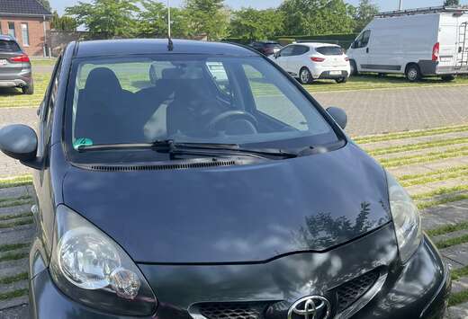 Toyota Toyota aygo- radio - elek ramen