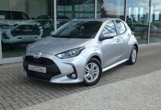 Toyota Hybrid Dynamic +Apple carplay +Android auto +P ...