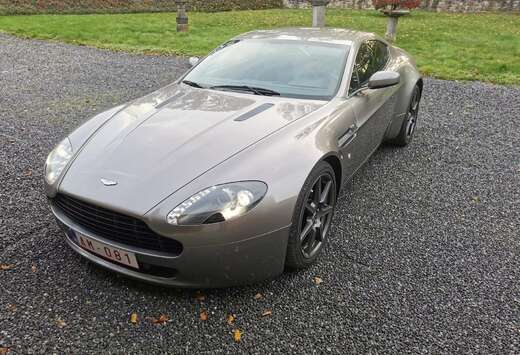 Aston Martin S 4.7 V8