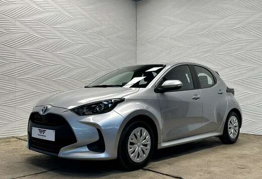 Toyota 1.5 VVT-i*FHEV*e-CVT-AUT*CAMERA*ADAP-CRUISE*11 ...