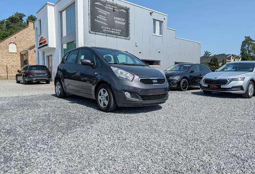 Kia Venga 1.4i Mind  CAMERA  NAVI  TOUCHSCREEN