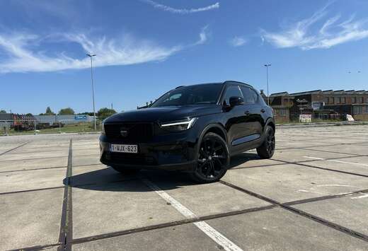 Volvo 2.0 B3 MHEV Ultra Black Edition DCT