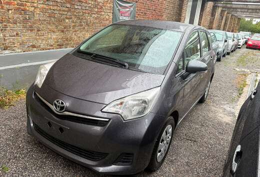Toyota Verso S 1.33 VVT-i 41000 km prêt à immatricu ...
