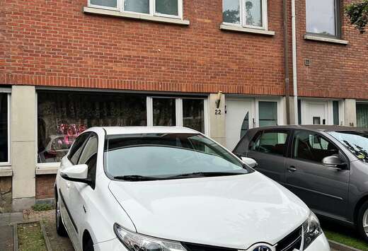 Toyota 1.8 VVT-i Hybrid Automatik Life