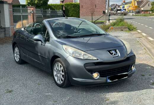 Peugeot CC 1.6i 16v Pack