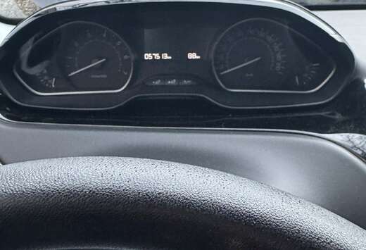 Peugeot 1.2i PureTech Style